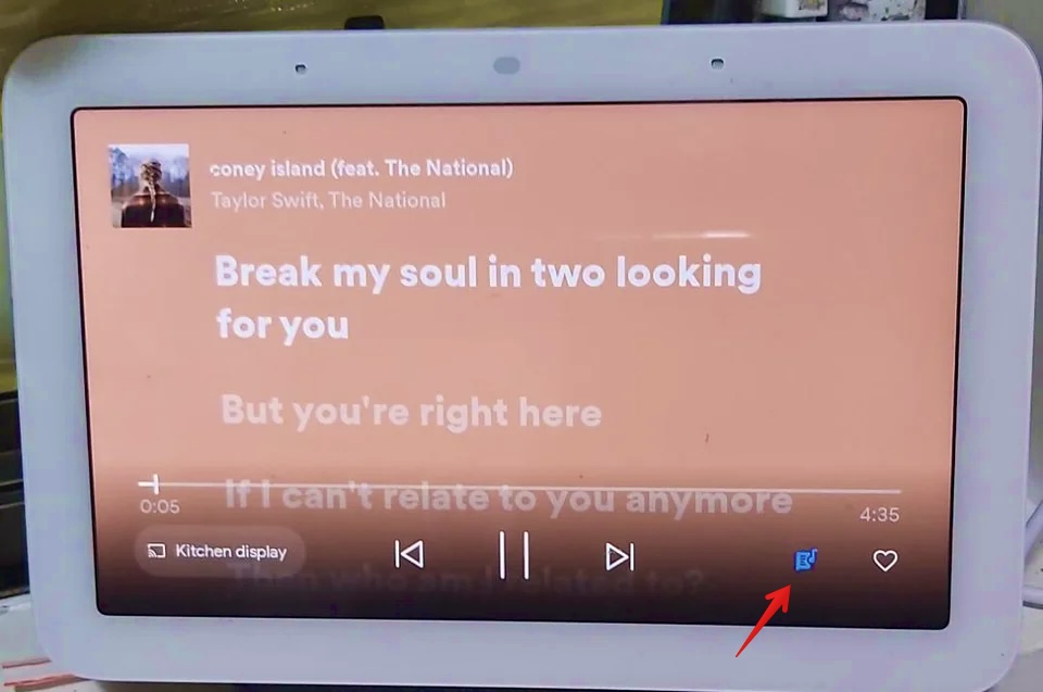 Nest Hub Spotify Live Lyrics.jpg